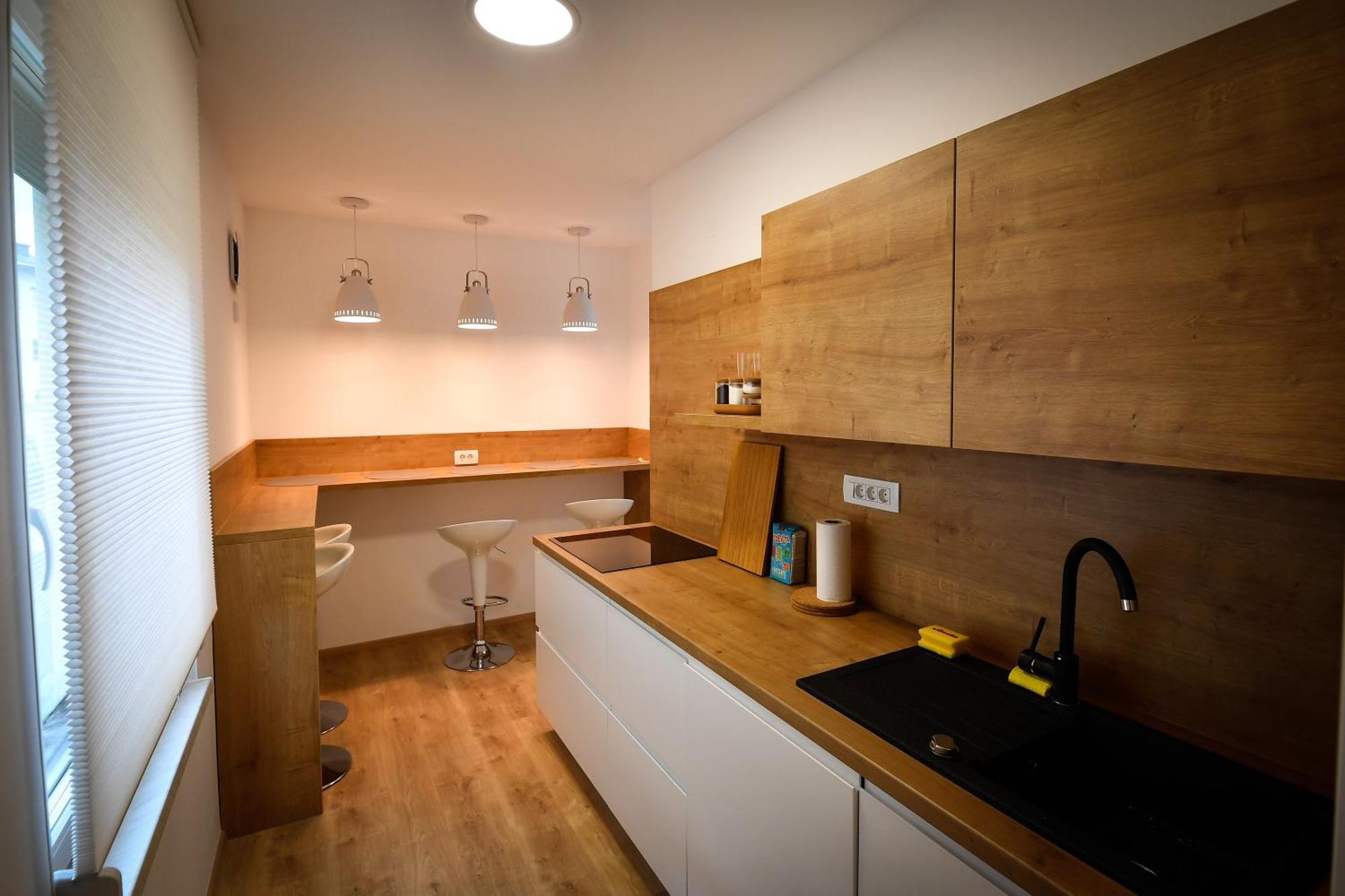 Apartment Casa Box Premium Free Garage
